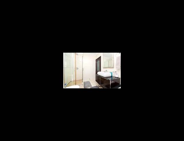 3 BEDROOM APARTMENT FOR SALE IN FOURWAYS